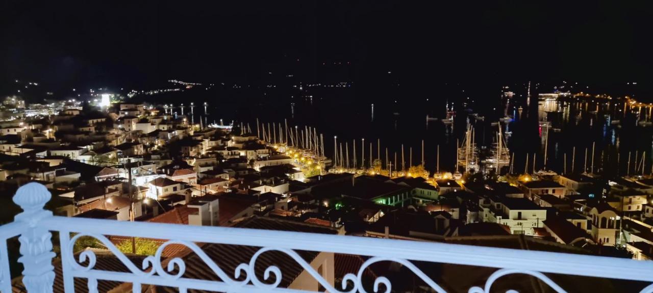 Appartamento Panoramic View Poros Town Esterno foto