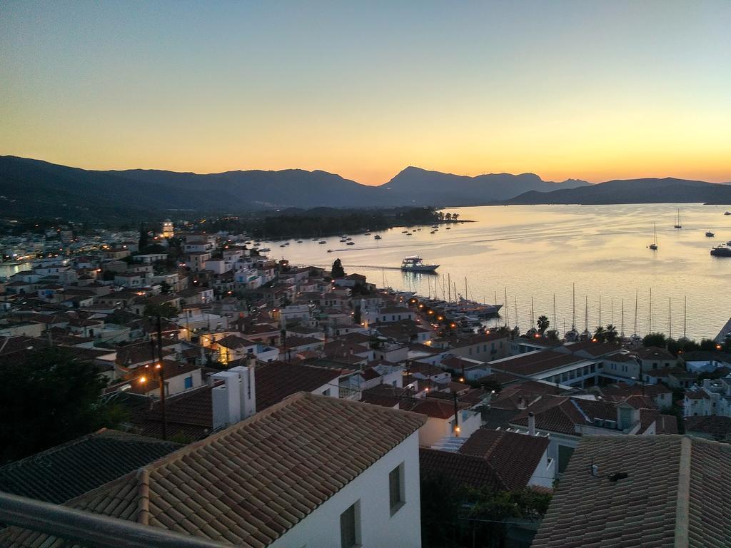Appartamento Panoramic View Poros Town Esterno foto