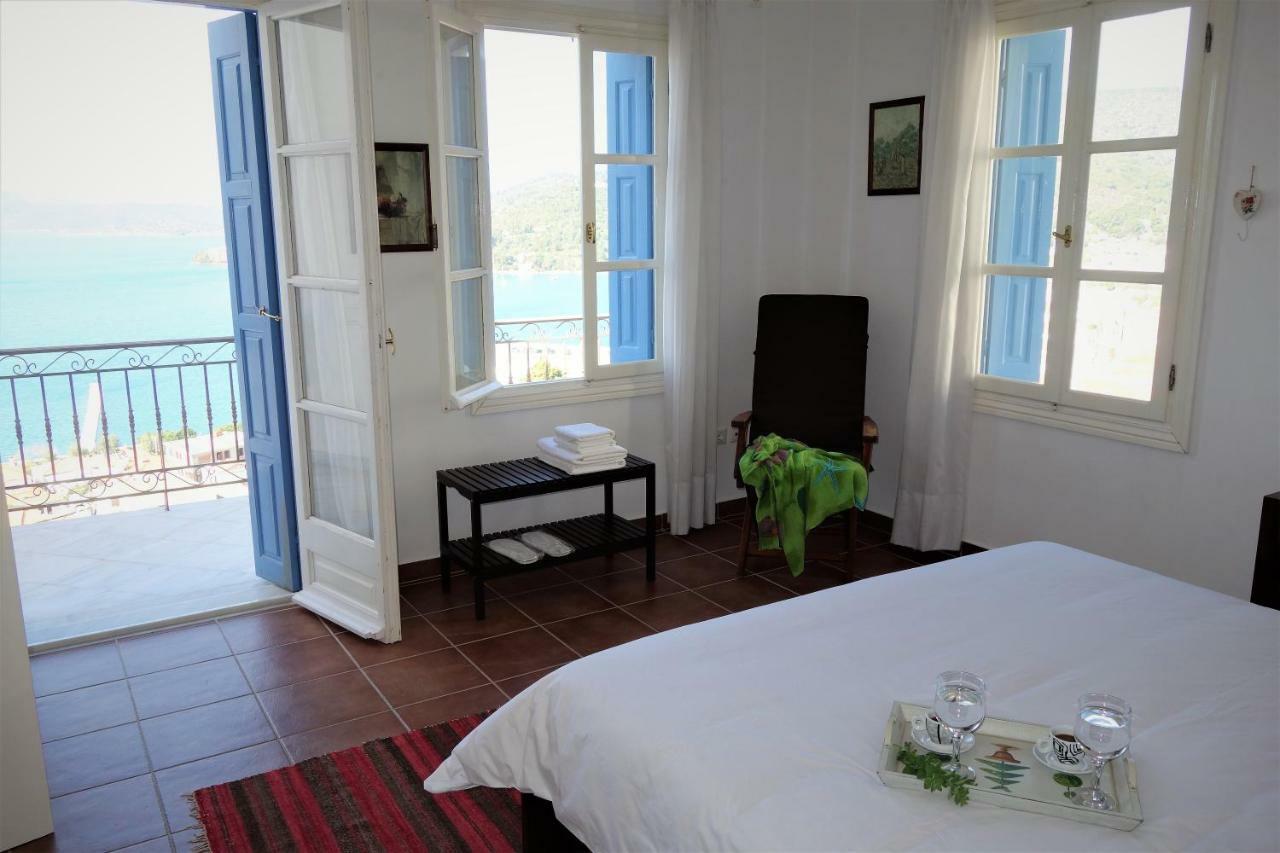 Appartamento Panoramic View Poros Town Esterno foto